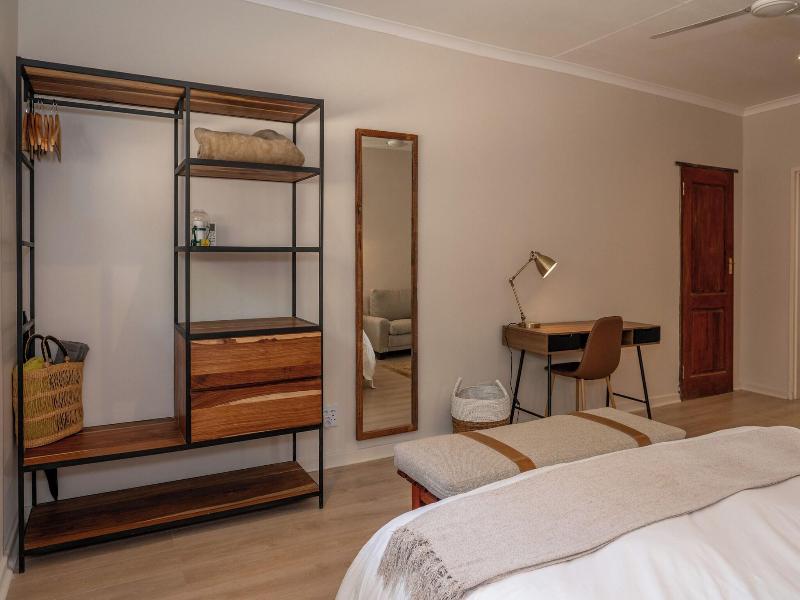 Chestnut Country Lodge image
