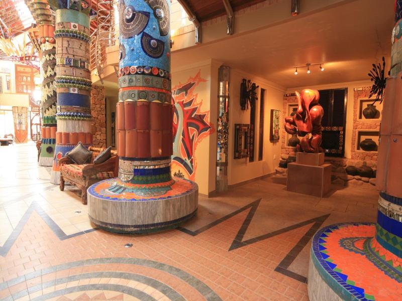 Ammazulu African Palace image