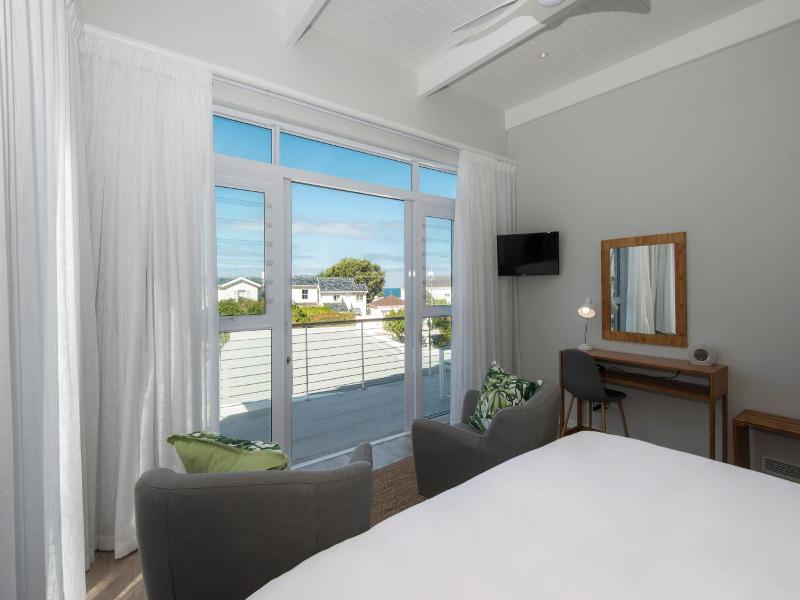 Bamboo Guest House image