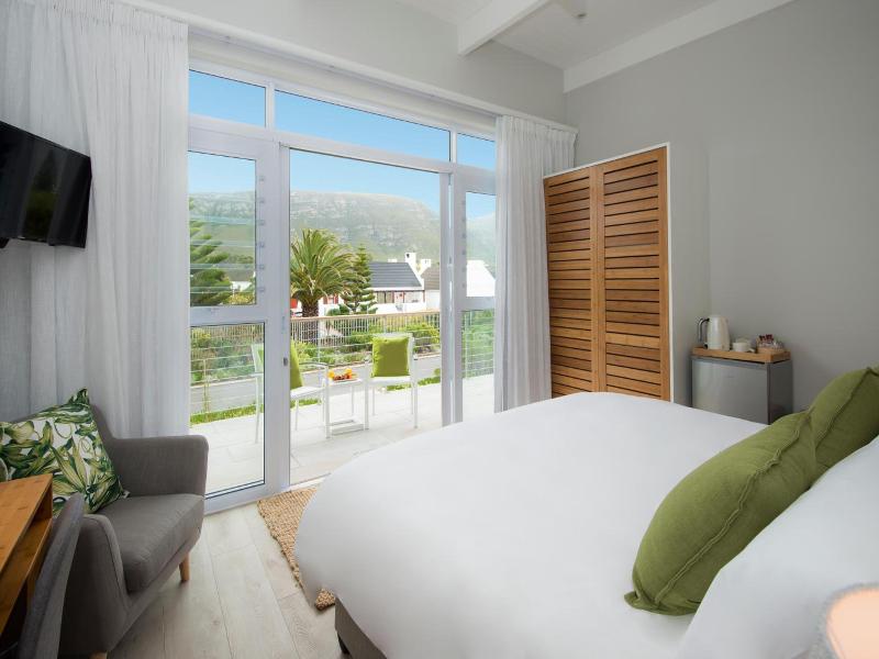 Bamboo Guest House image