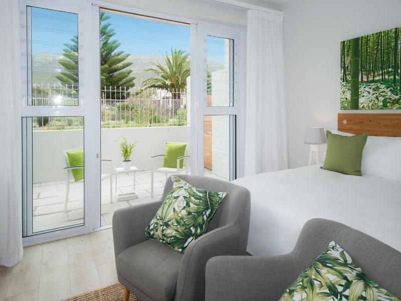 Bamboo Guest House image