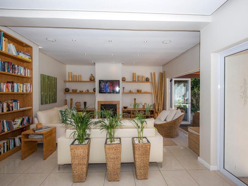 Bamboo Guest House image