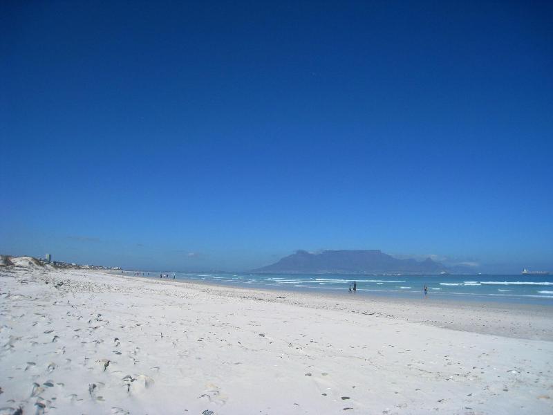 Dolphin Inn Guesthouse Blouberg image