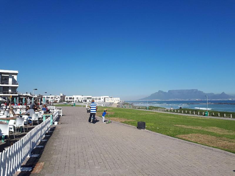 Dolphin Inn Guesthouse Blouberg image