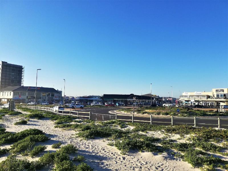 Dolphin Inn Guesthouse Blouberg image