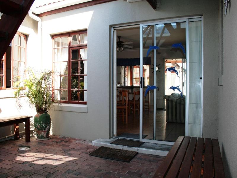 Dolphin Inn Guesthouse Blouberg image