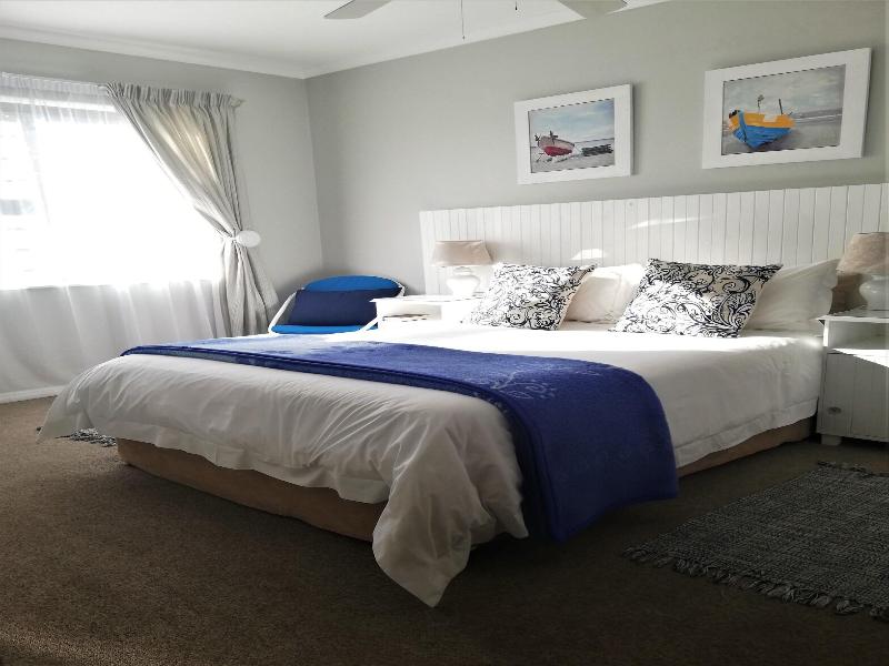 Dolphin Inn Guesthouse Blouberg image