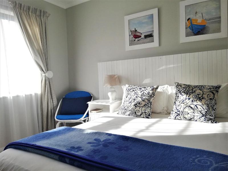 Dolphin Inn Guesthouse Blouberg image