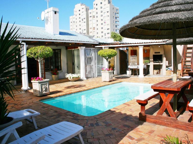 Dolphin Inn Guesthouse Blouberg image