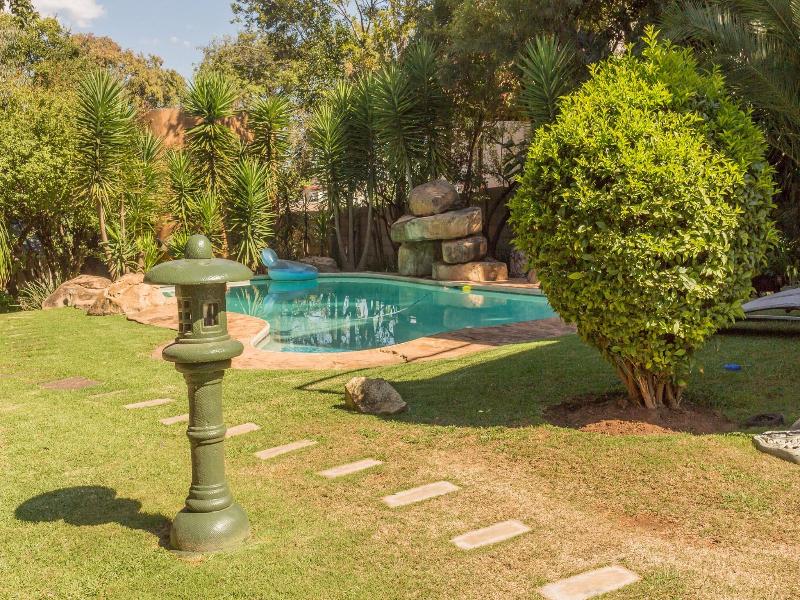 Moonflower Cottages -Self Catering Apartments image