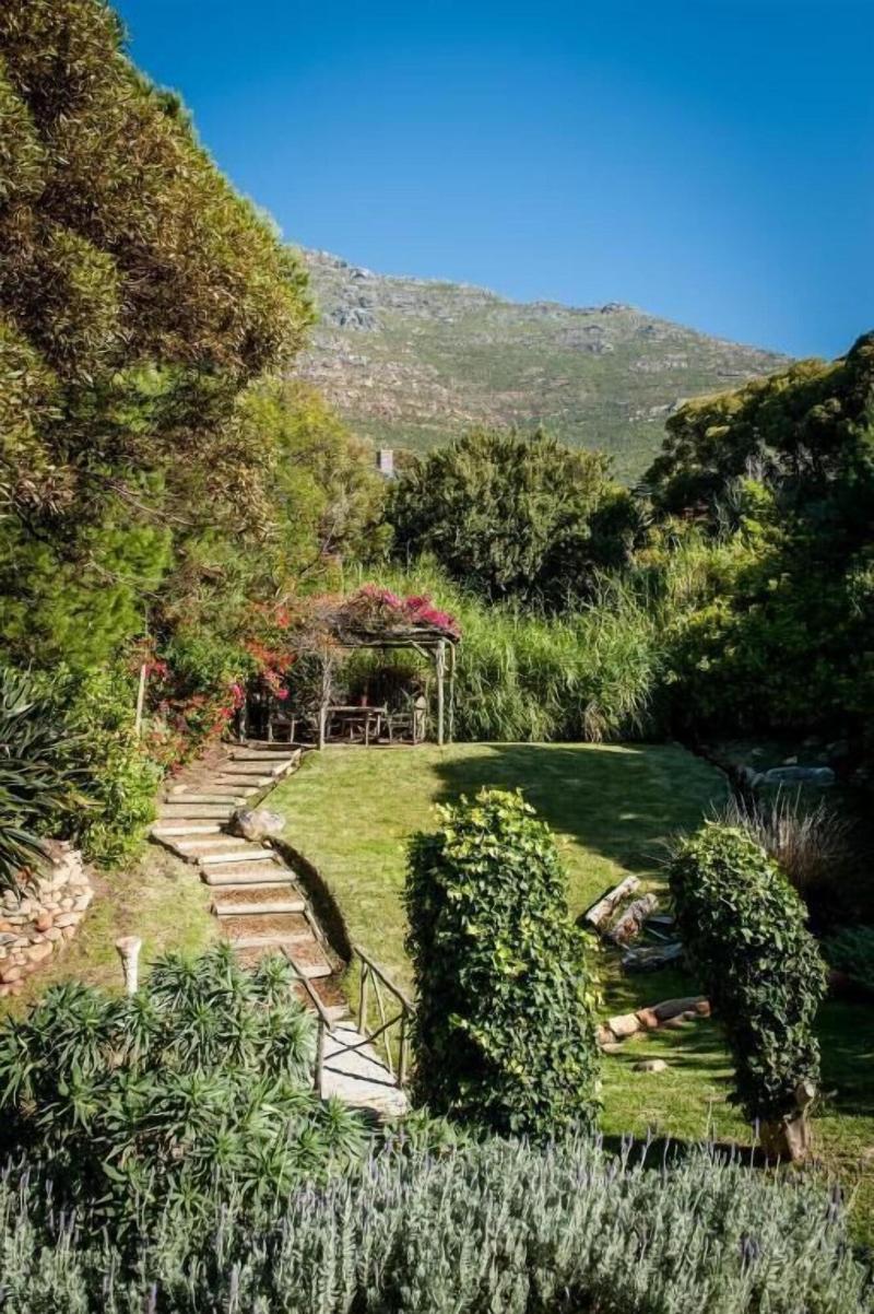 Whale View Manor image