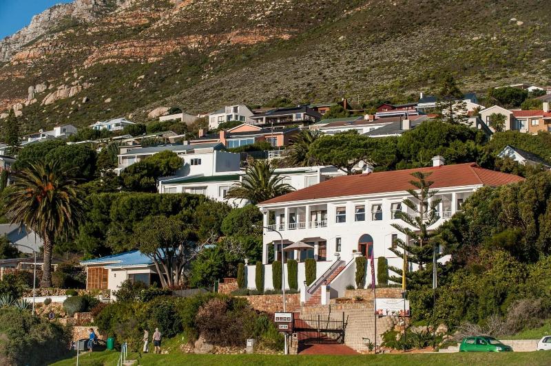 Whale View Manor image
