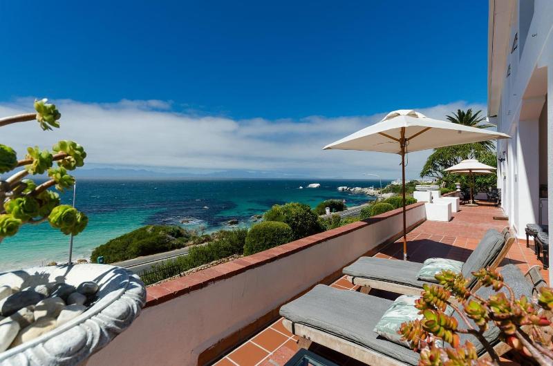 Whale View Manor image