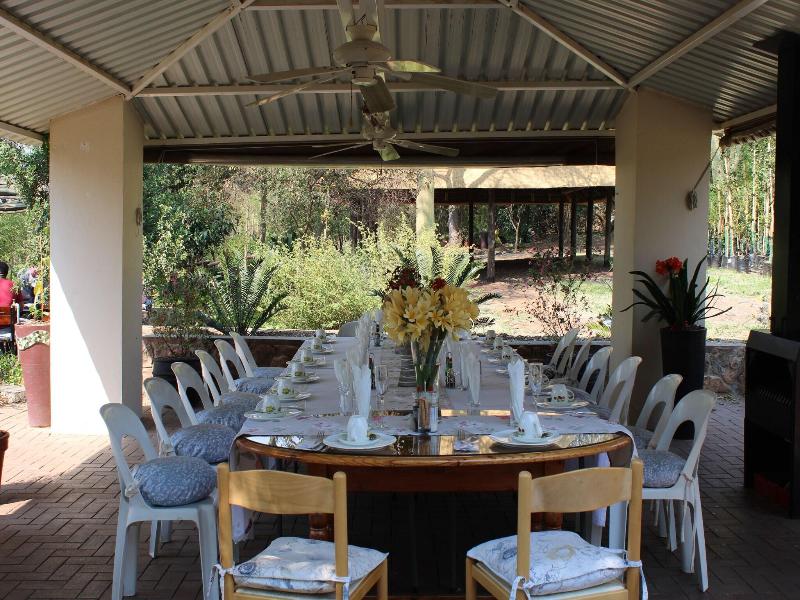Random Harvest Country Cottages image
