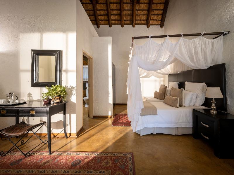 Shiduli Safari Lodge image