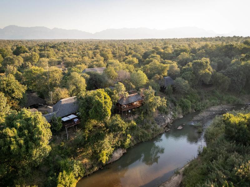 Karongwe River Safari Lodge image