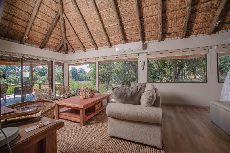 Karongwe River Safari Lodge image