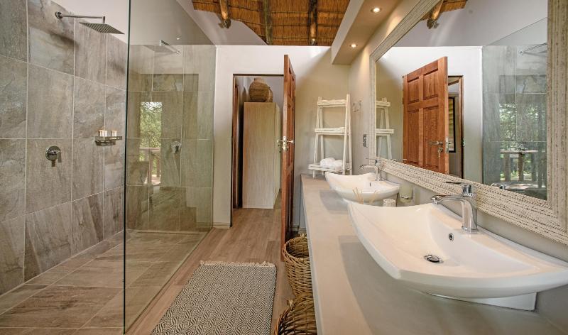 Karongwe River Safari Lodge image