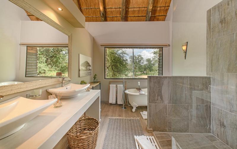 Karongwe River Safari Lodge image
