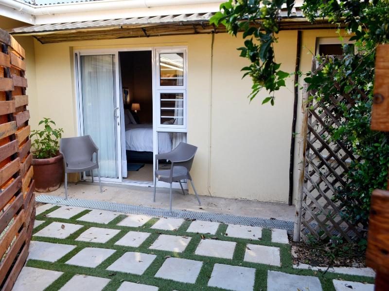 Kududu Guest House