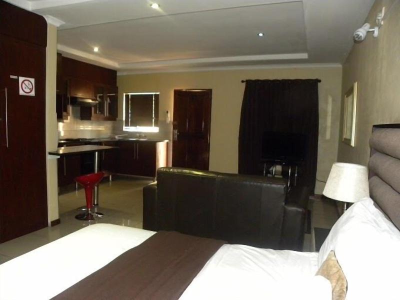 Croydon Hotel image