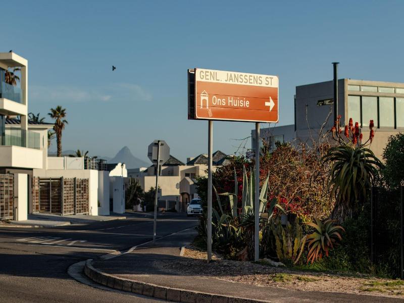 Blaauw Village Luxury Boutique Guest House image