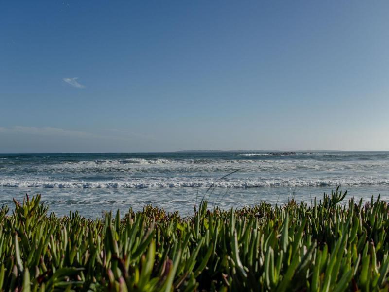 Blaauw Village Luxury Boutique Guest House image