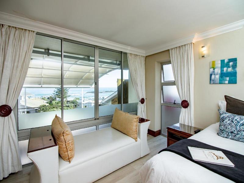 Blaauw Village Luxury Boutique Guest House image