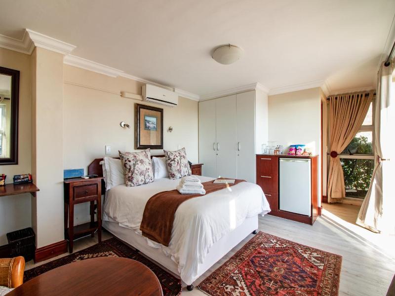 Blaauw Village Luxury Boutique Guest House image