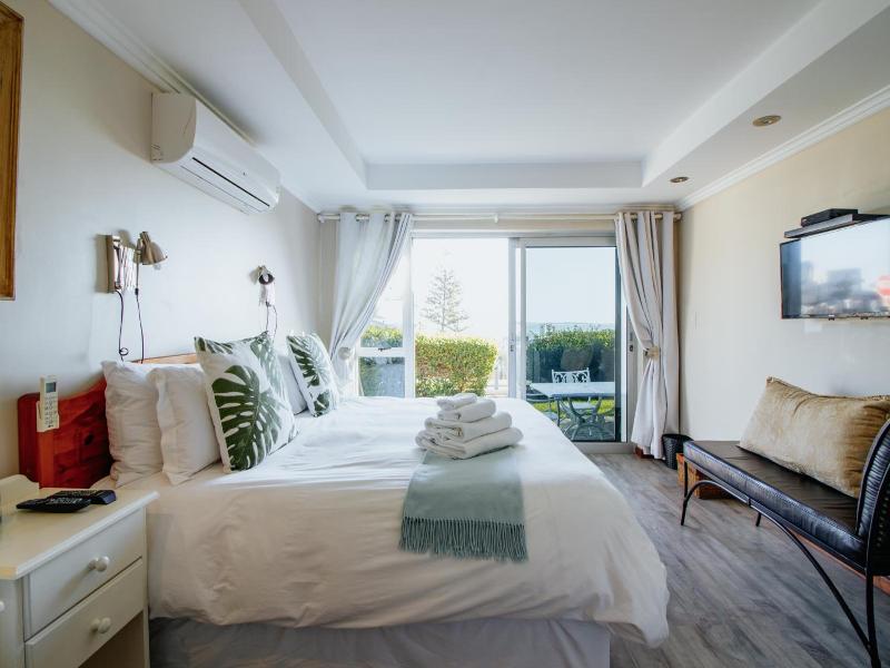 Blaauw Village Luxury Boutique Guest House image