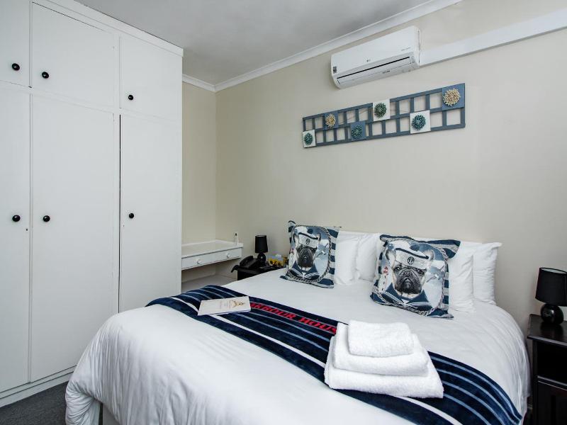 Blaauw Village Luxury Boutique Guest House image