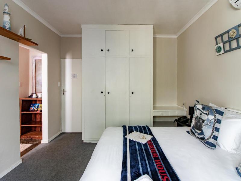 Blaauw Village Luxury Boutique Guest House image