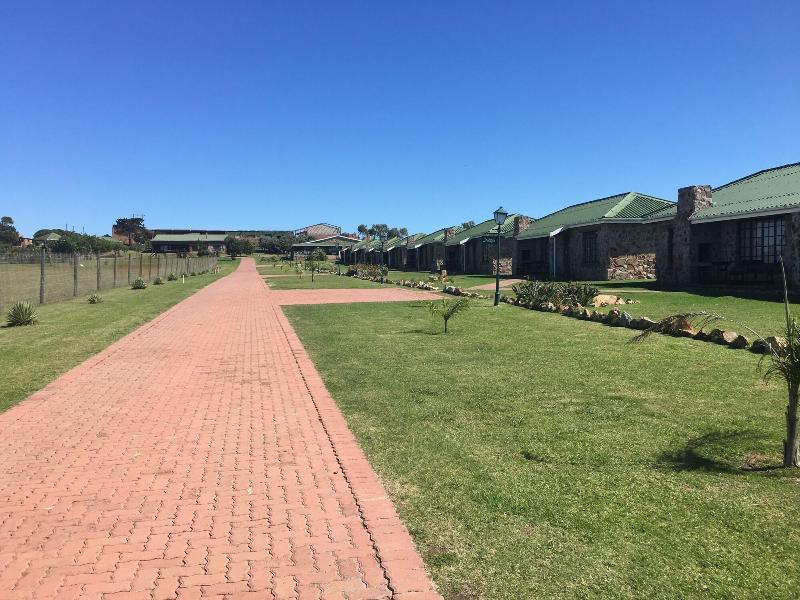 Mentors Country Estate — general view