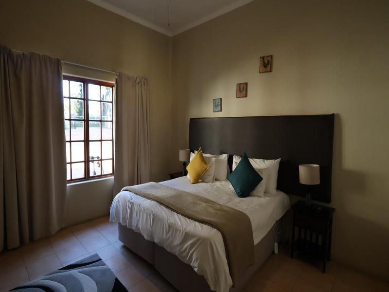Lanseria Country Estate image