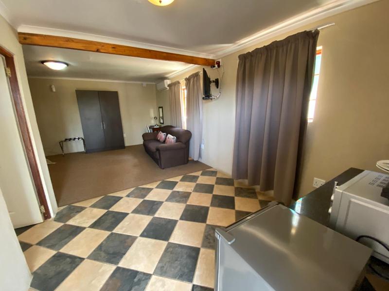 Lanseria Country Estate image