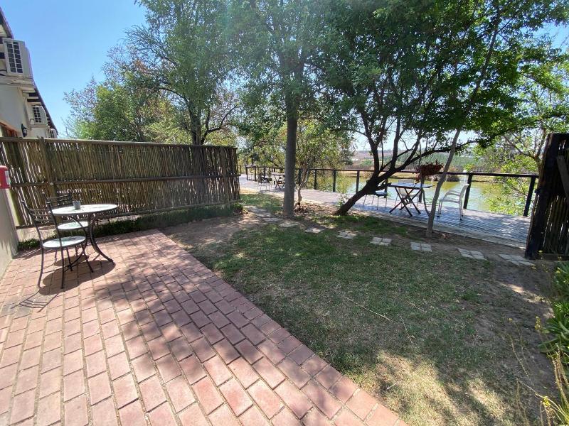 Lanseria Country Estate image