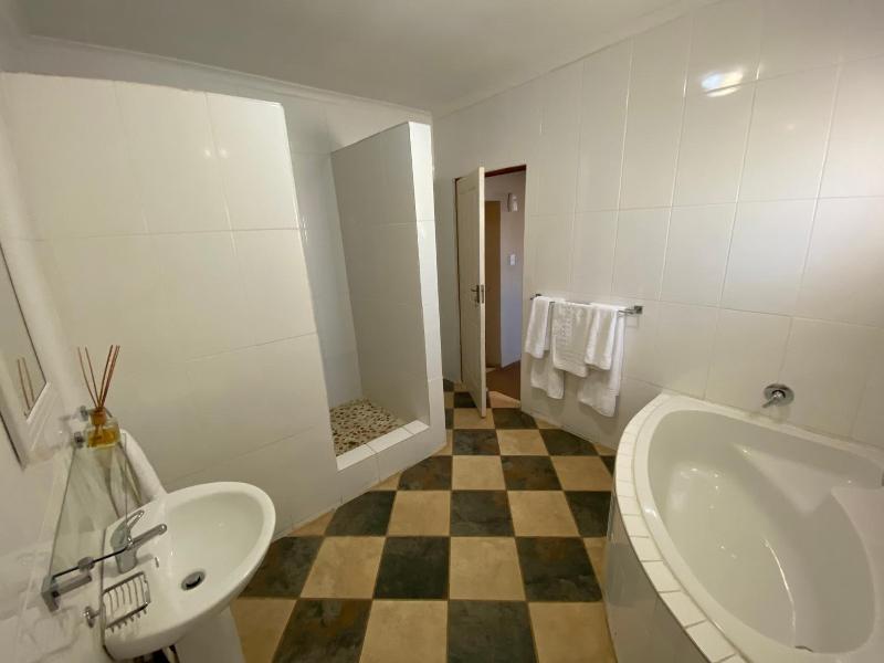 Lanseria Country Estate image