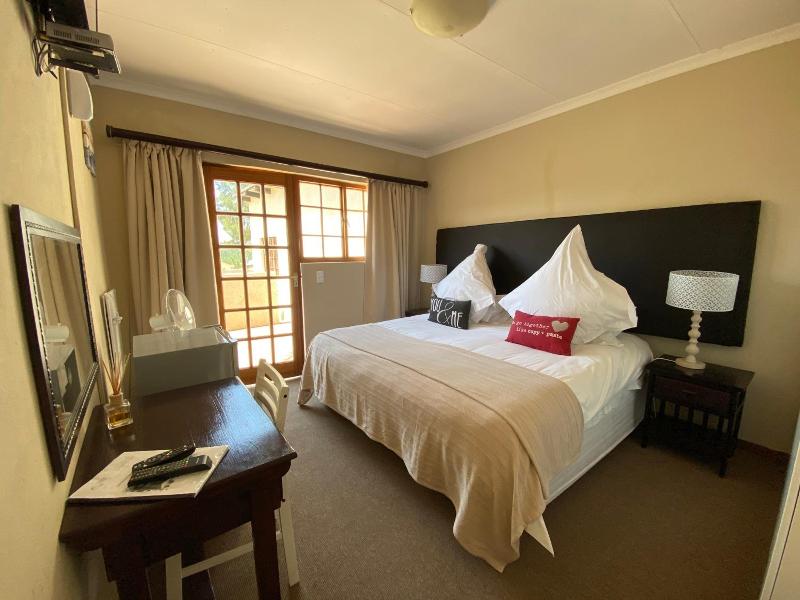 Lanseria Country Estate image
