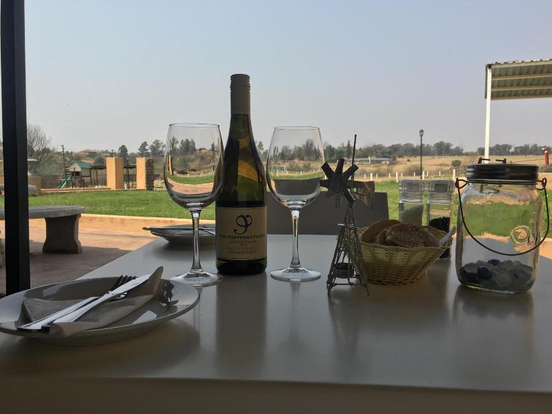 Lanseria Country Estate image
