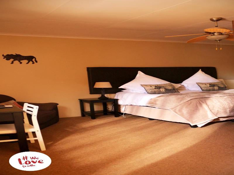Lanseria Country Estate image