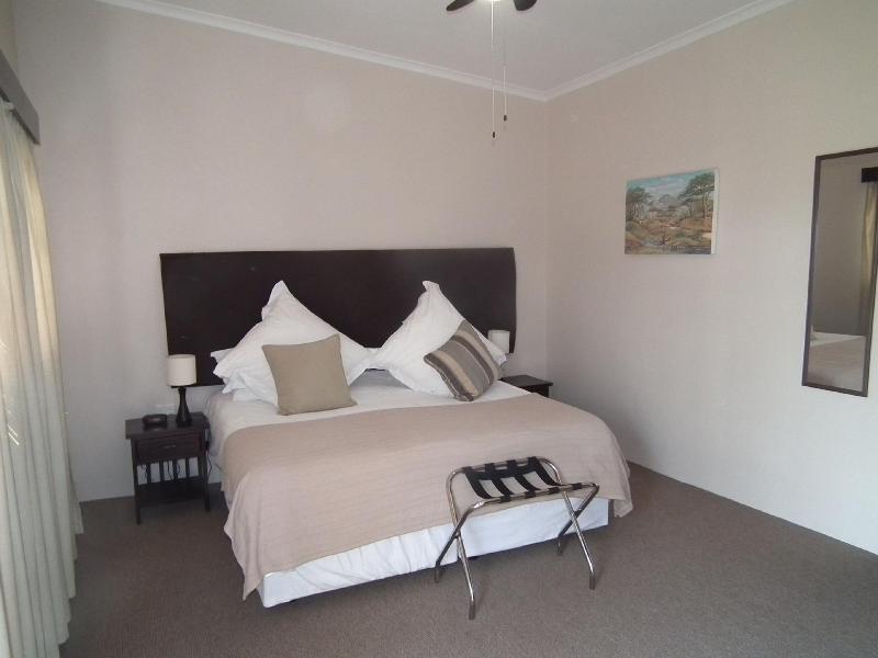 Lanseria Country Estate image