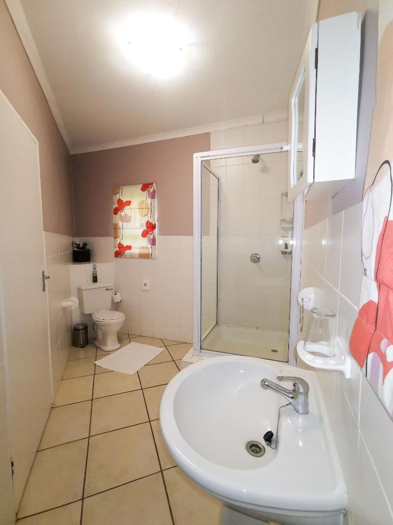 Loerie Guesthouse image