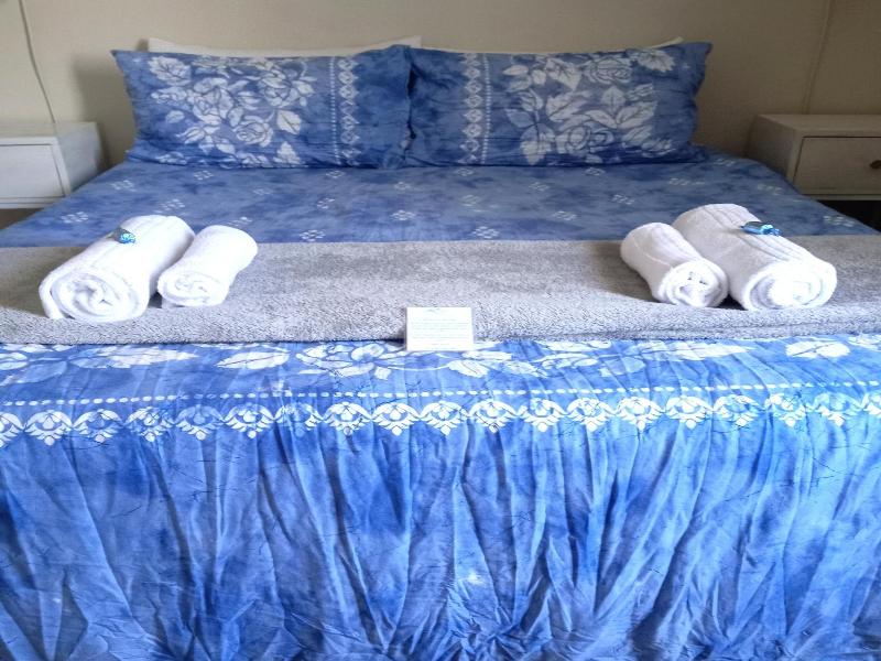 Le Bay Lodge image