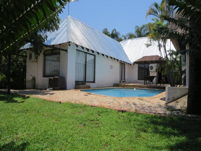 Pensao Guest Lodge image
