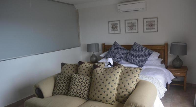Beach Retreat Guest House image