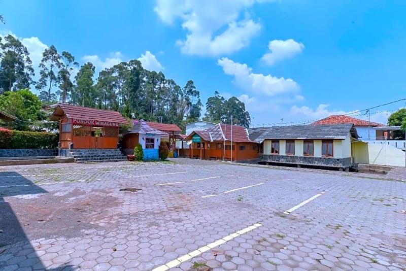 OYO 428 Pondok Winagung Hotel