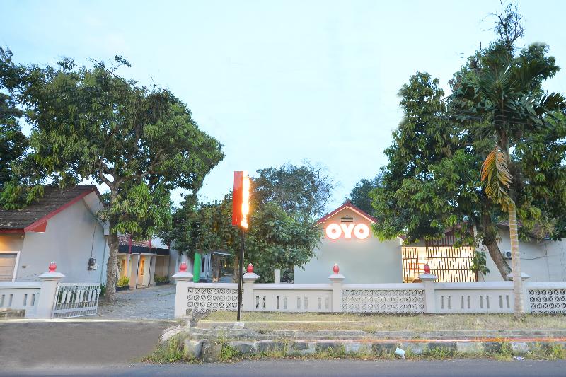 OYO 743 Garden Guesthouse — photo 3
