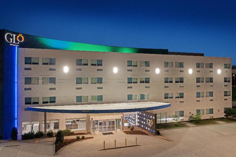 Glō Best Western Tulsa-Catoosa East Route 66 image