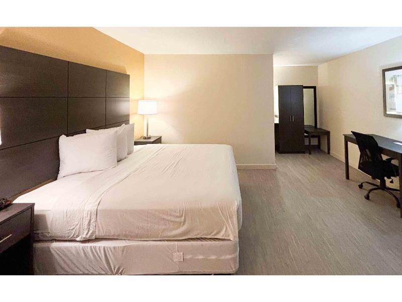 Motel 6 Charlotte, Nc-Northlake image