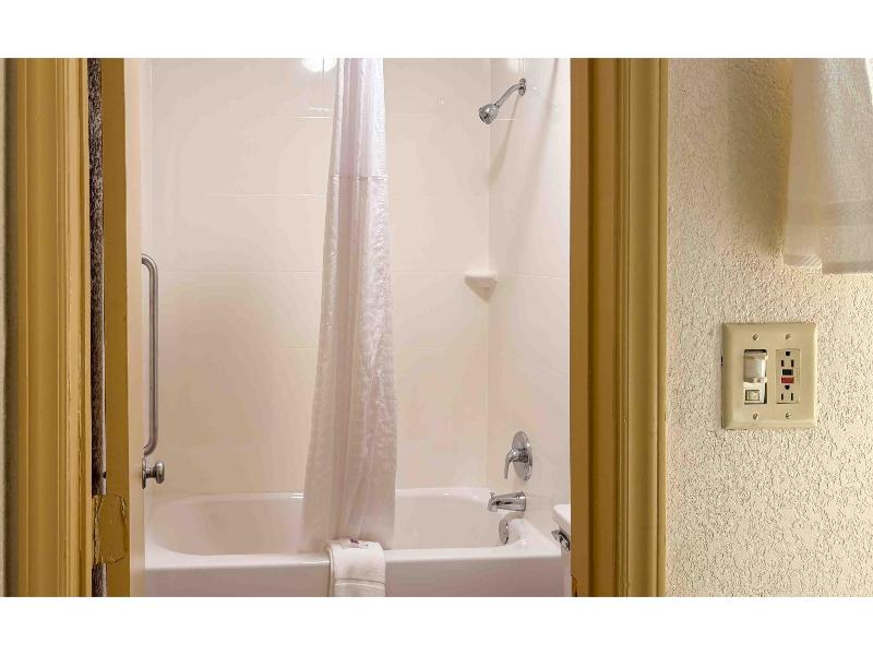Motel 6 Charlotte, Nc-Northlake image